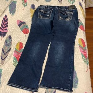 Women’s Silver Jeans 16x33